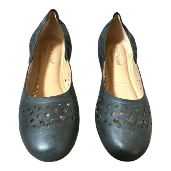 Josef Seibel Pippa 29 Black Perforated Leather Flats — US Women’s 8 & 9 & 10 - Picture 1 of 12